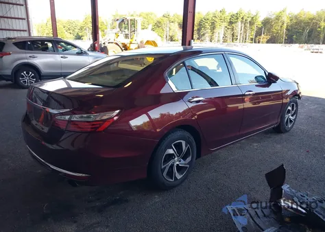 2017 Honda Accord Lx z USA, uszkodzony, nr VIN 1HGCR2F34HA075677